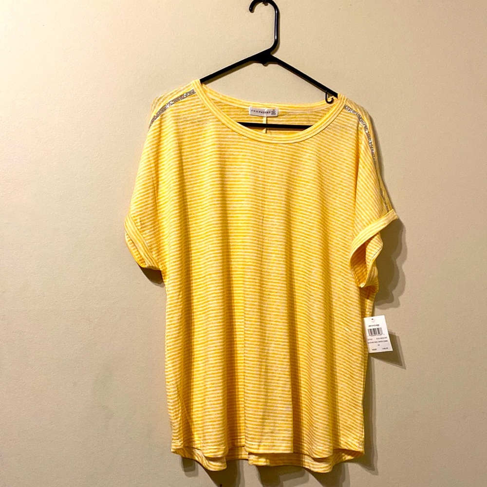 Retrology Short Sleeve Mustard Yellow & White Striped Shirt Rhinestone Detail 2x